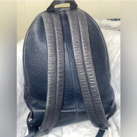 EUC LEATHER COACH BACKPACK - Picture 8 of 8